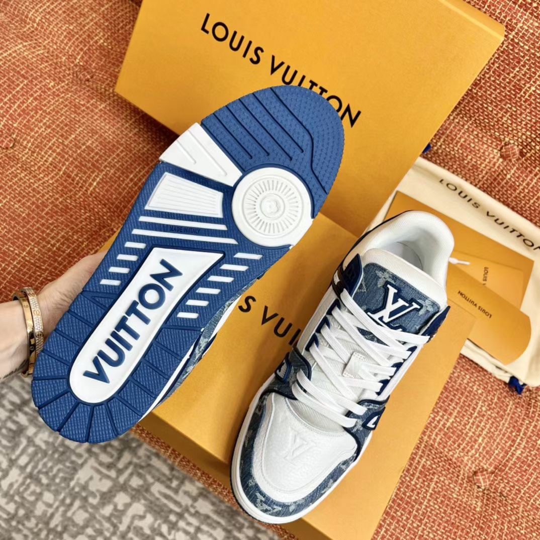 Louis Vuitton White/Blue Leather and Monogram Denim LV Trainer