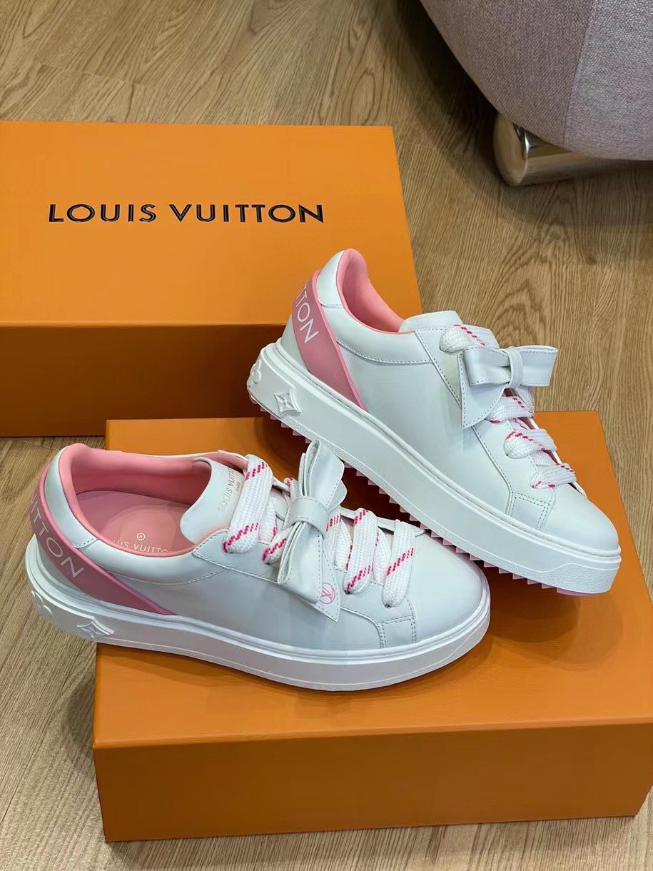 Replica Louis Vuitton Time Out Sneakers with Pink Signature Back