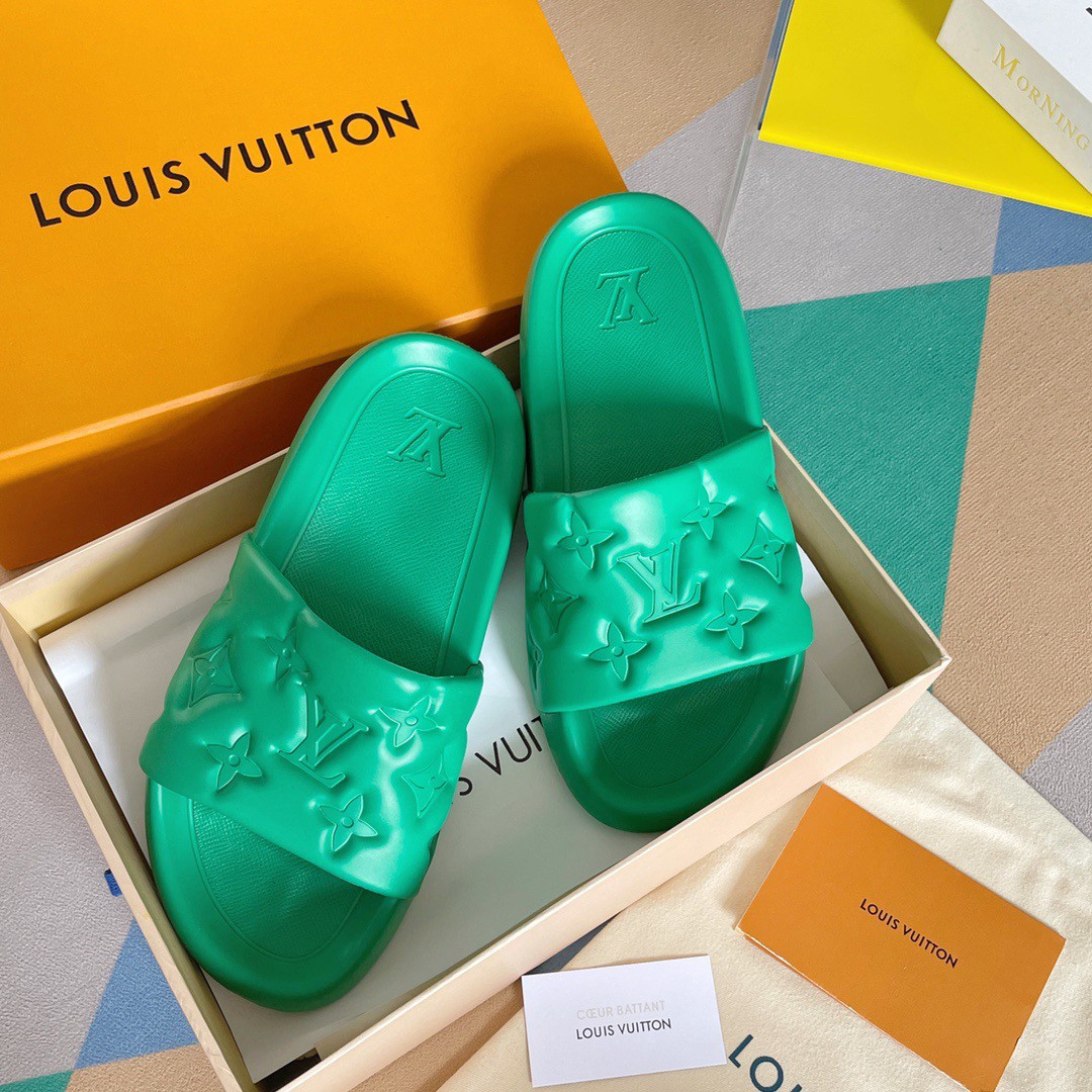 Replica Louis Vuitton LVXNBA Miami Mules In Monogram Leather