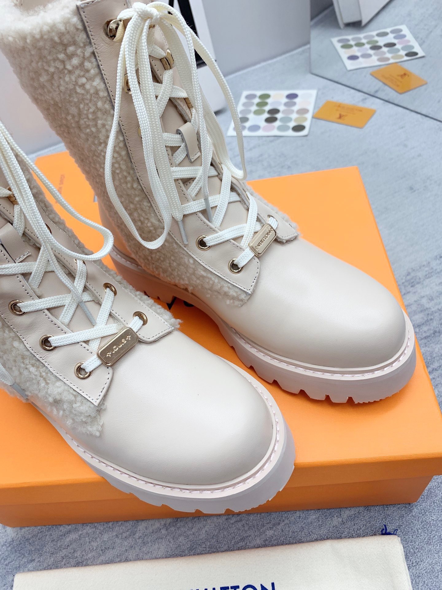 Replica Louis Vuitton Territory Flat Ranger Boots In Cream Leather