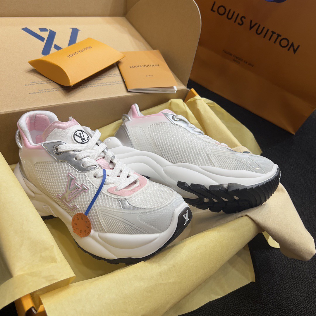 Replica Louis Vuitton Women's Run 55 Sneakers In White Technical