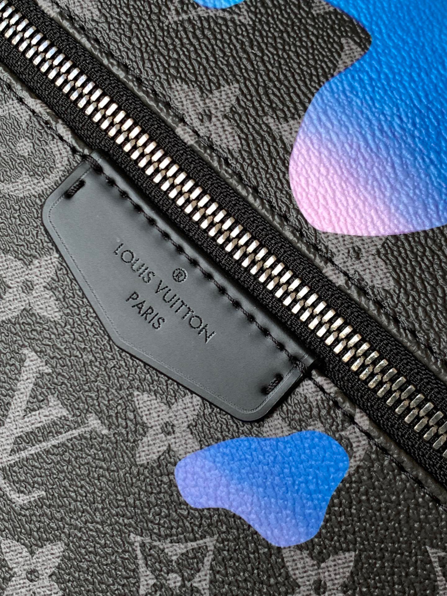 Louis Vuitton Graffiti Monogram Eclipse Canvas Discovery Backpack at 1stDibs