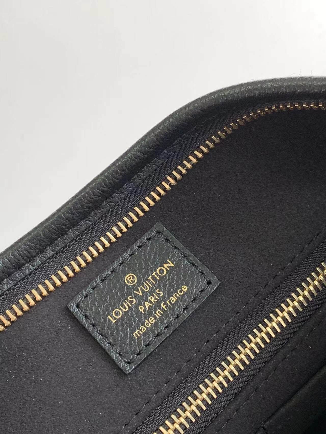 CarryAll MM Monogram Empreinte Leather - Women - Handbags, LOUIS VUITTON ®