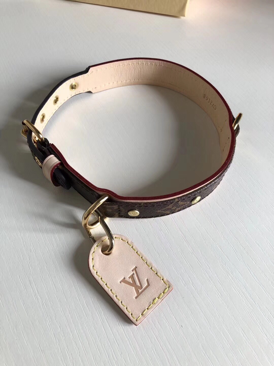 Shop Louis Vuitton Baxter dog collar pm (M58072) by iRodori03