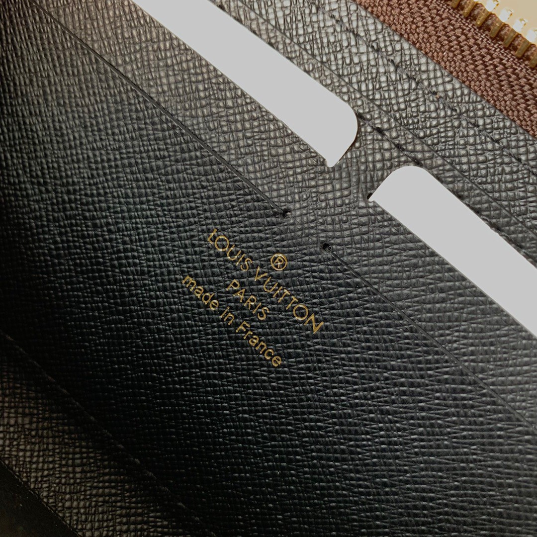 Louis Vuitton M82336 Clémence Wallet - Monogram Reverse