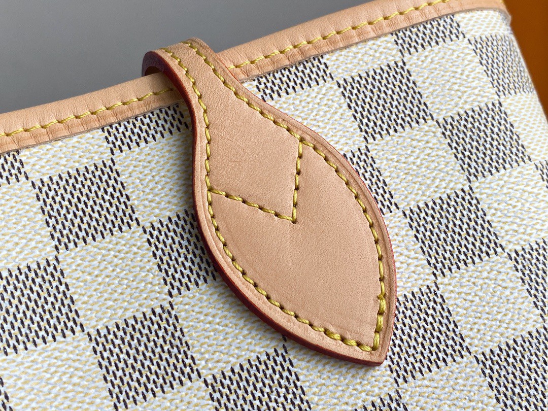 Louis Vuitton DAMIER Zoe wallet (N60292) in 2023