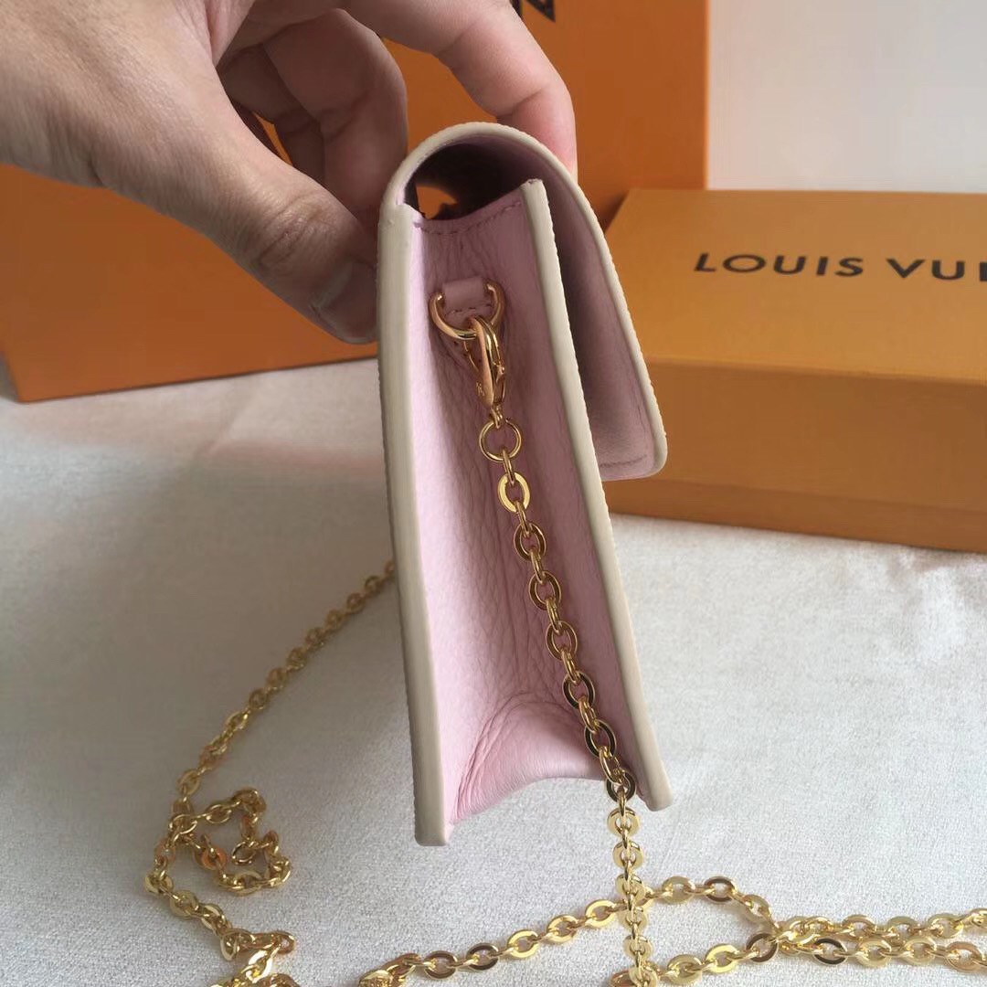 Croisette Chain Wallet Louis Vuitton