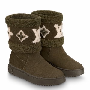 Louis Vuitton Snowdrop Flat Ankle Boots In Khaki Suede with Shearling