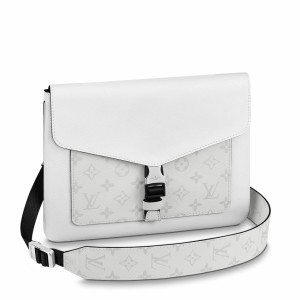 Louis Vuitton Outdoor Flap Messenger Bag In Taigarama M30411